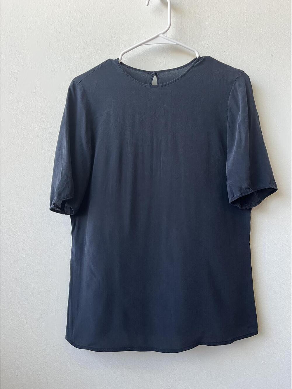 Navy Silk Short Sleeve Blouse Size Large